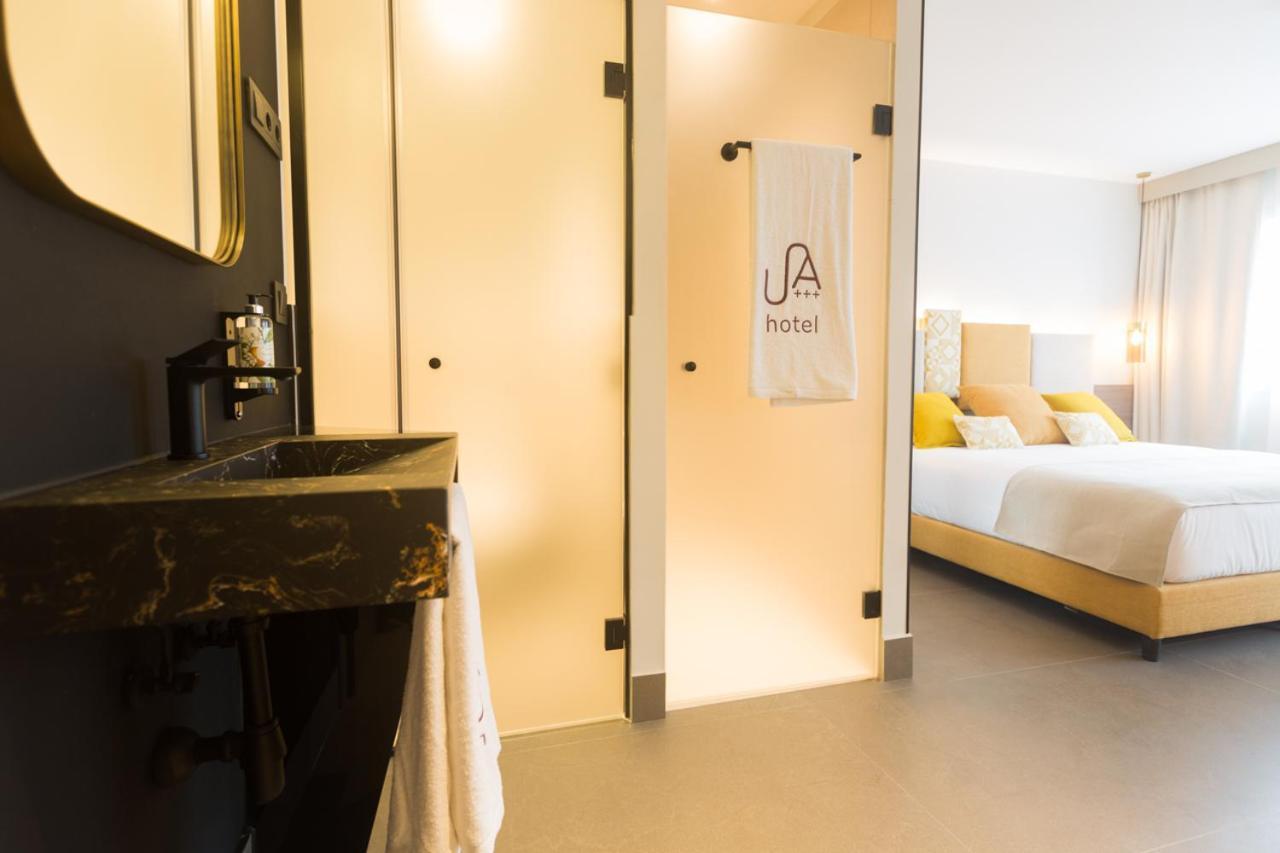 Urban A+++ Hotel Tres Cantos Exterior photo